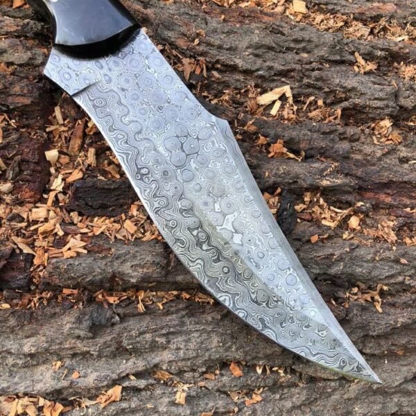 Handmade Raindrop Damascus Bowie Knife – Custom Fixed Blade with Horn & Bone Handle