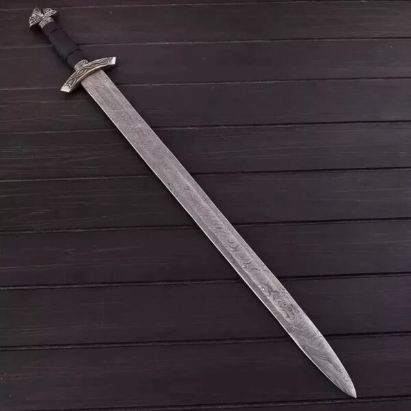 Handmade Damascus Viking Sword | Norse Knotwork Guard & Pommel
